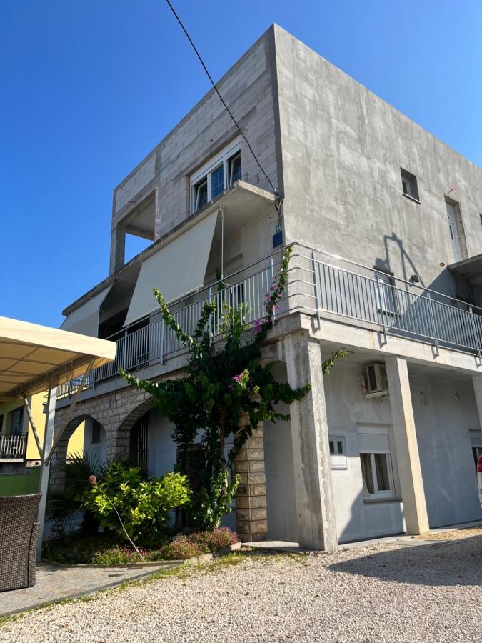 Apartmani Lamani Bibinje Kültér fotó