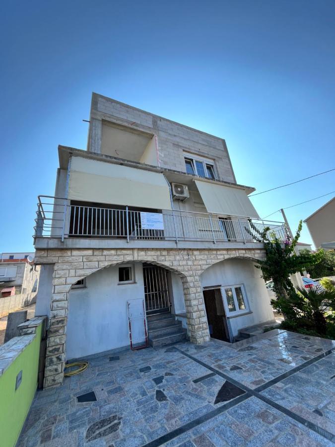 Apartmani Lamani Bibinje Kültér fotó