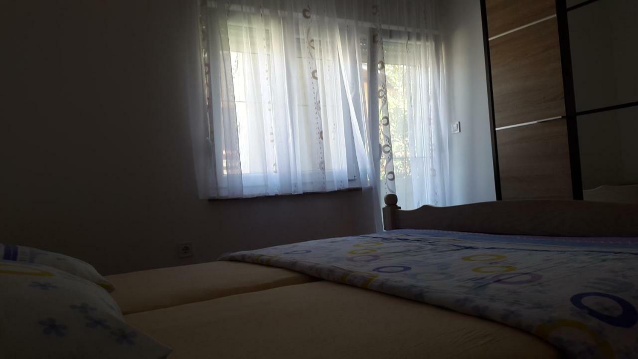 Apartmani Lamani Bibinje Kültér fotó